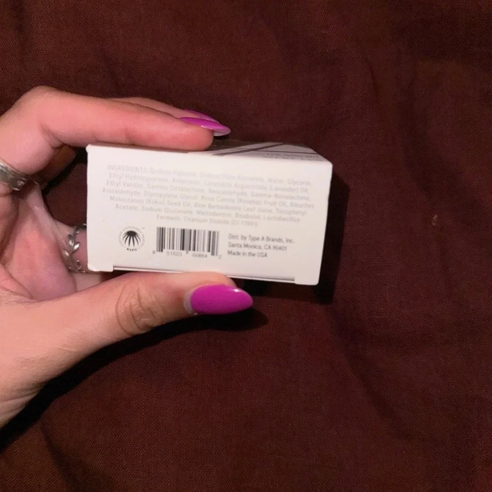 Moisturizing Bar Soap - Brown - Picture 4 of 4